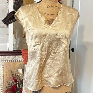 100% Silk Apostrophe Blouse